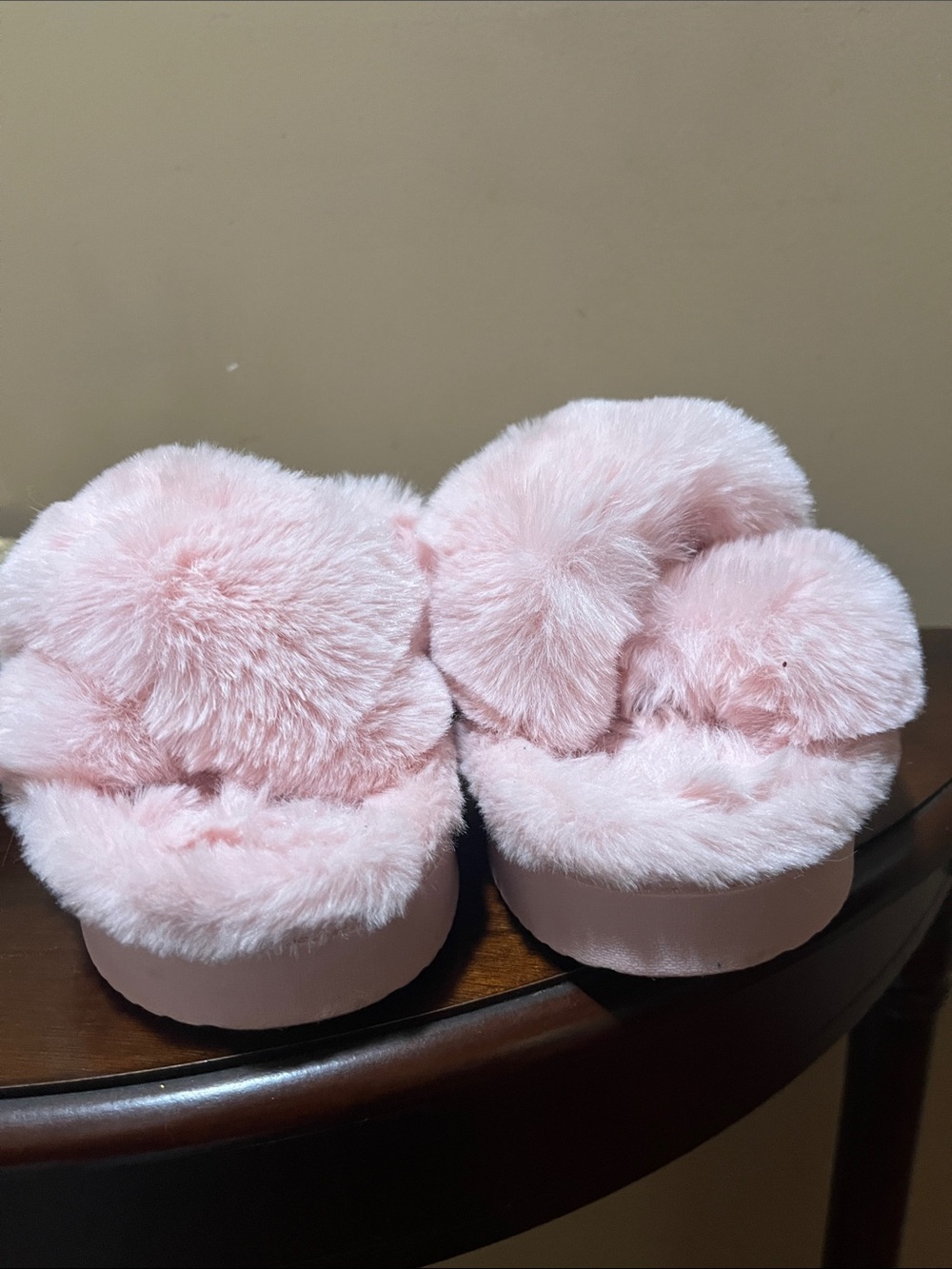 Fluffy pink slides